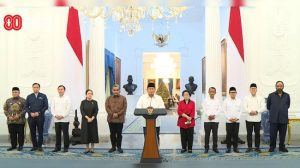 Prabowo Kumpulkan Ketum Parpol Di Istana 1756629206979