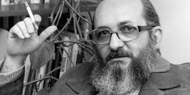 The Columnist Paulo Freire Pendidikan Yang Membebaskan