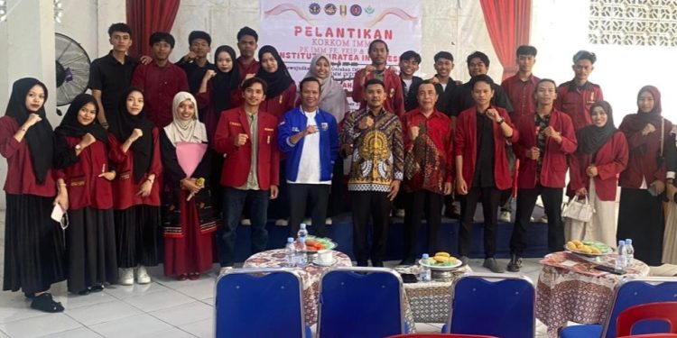 Whatsapp Image 2025 10 10 At 21 45 42003e42