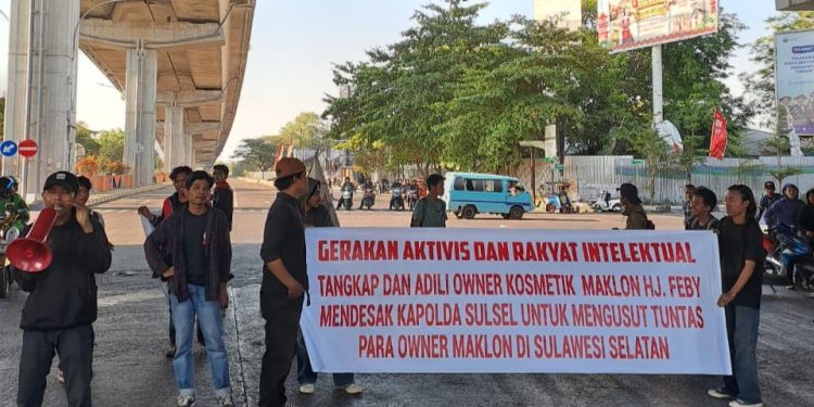 Gambar Aksi Demonstrasi Garik