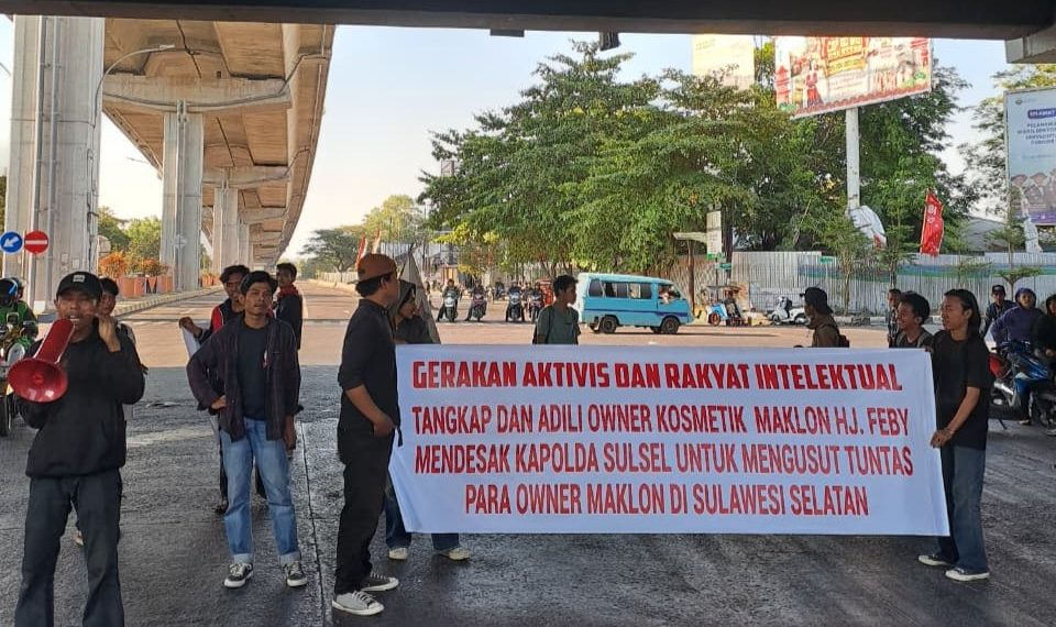 Gambar Aksi Demonstrasi Garik