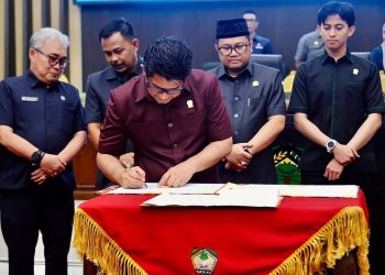 Semalam Mengikuti Rapat Paripurna Dprd Kabupaten Gowa Dengan Agenda Pengumuman Dan Pengusulan P